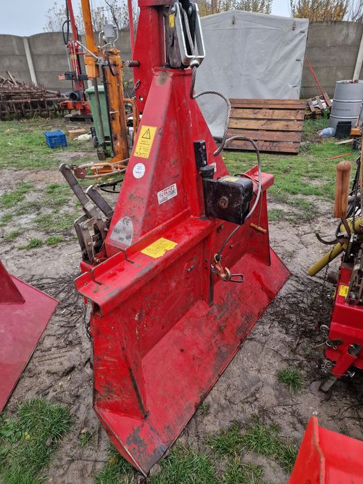 Troliu forestier Tajfun 5 tone cu reductor