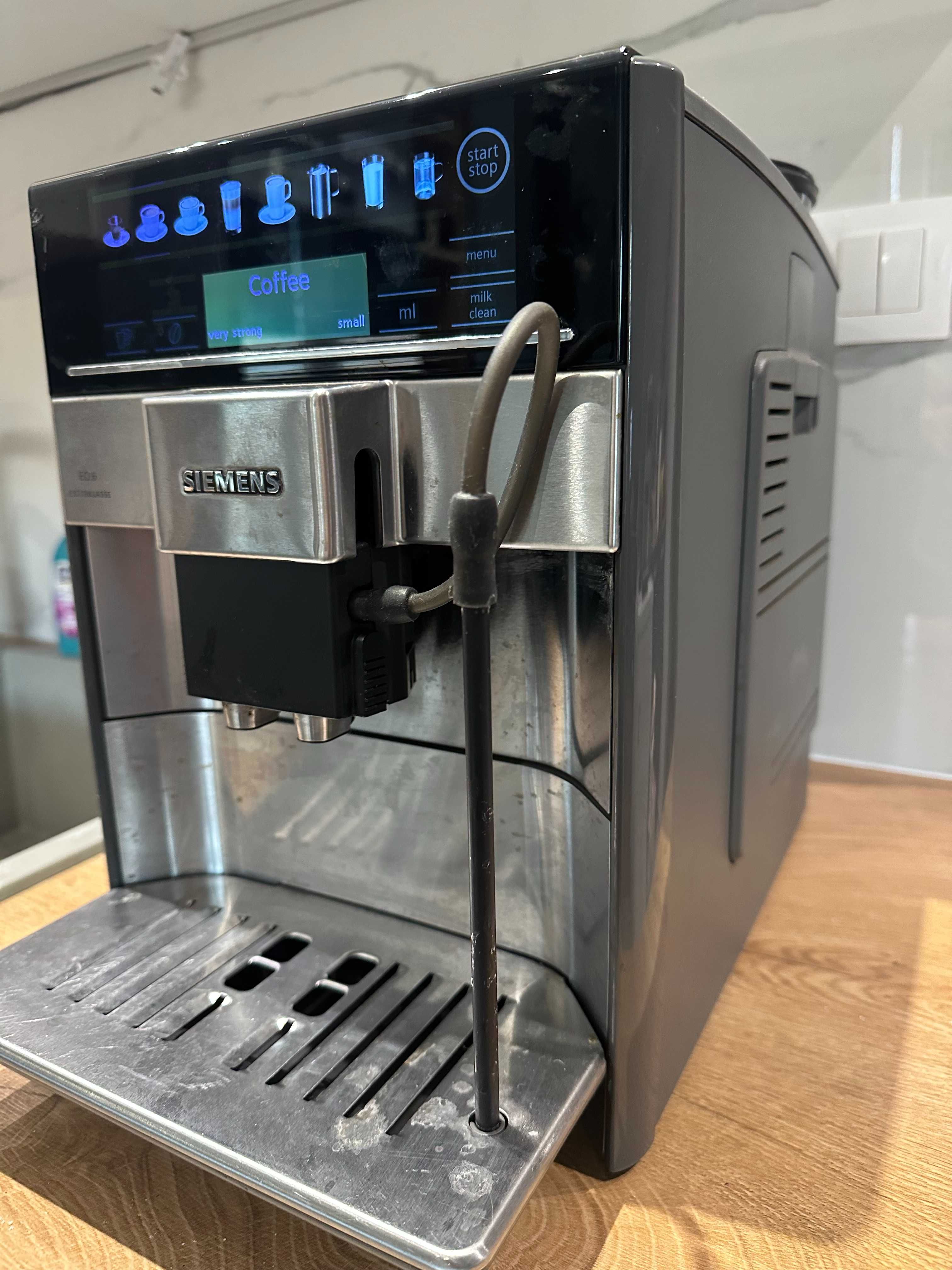 Кафемашина кафеавтомат каферобот Siemens EQ.6 Extraklasse EQ6  S700