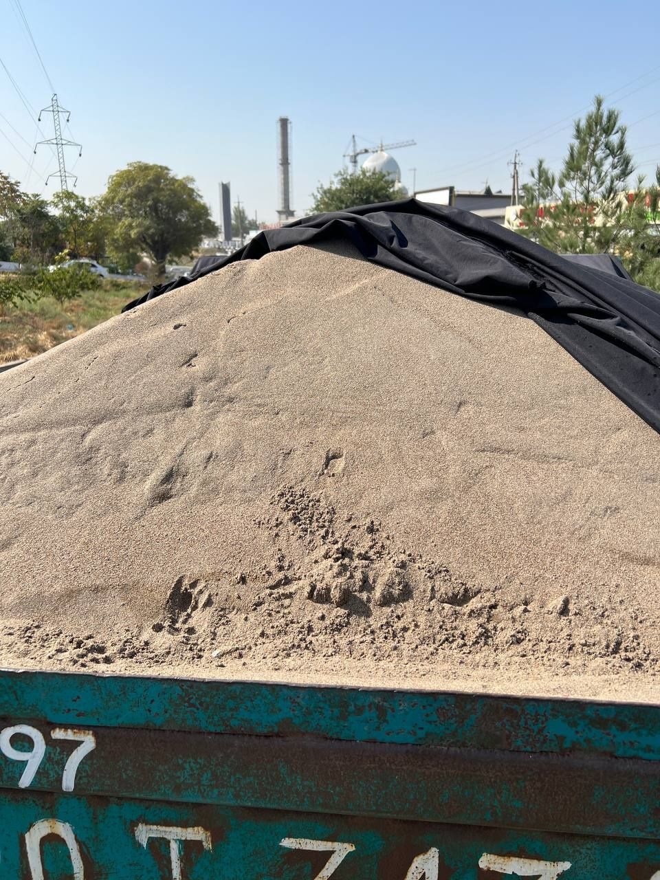 Toza yuvilgan Chinoz qumi bor tayyor