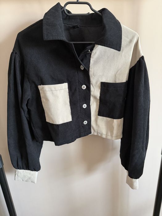 Якенце в черно и бежово