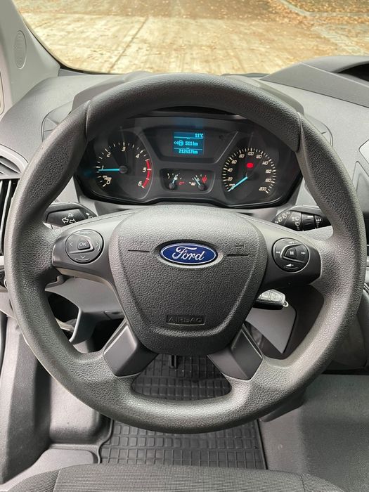 Microbuz Ford Transit Custom 8+1 locuri, an 2017