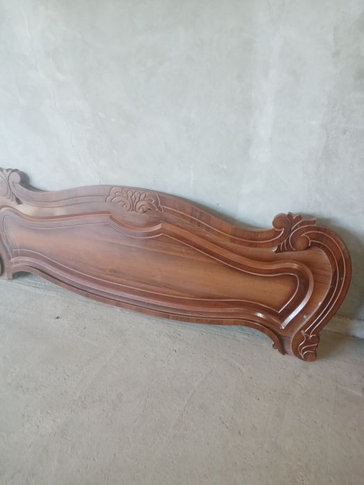 2 kishilik sipalni divan sotiladi