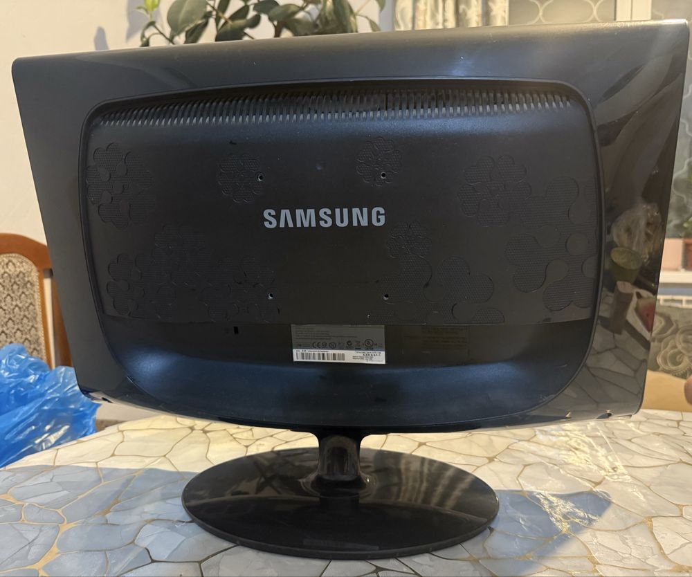 Монитор Samsung продаю