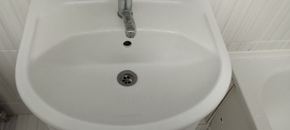 Срочно продам дешево следующее