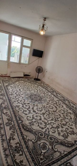 Поодается 1 ком юнусбаад метро Шахристон