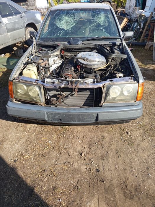 Мерс 124 E260.           .