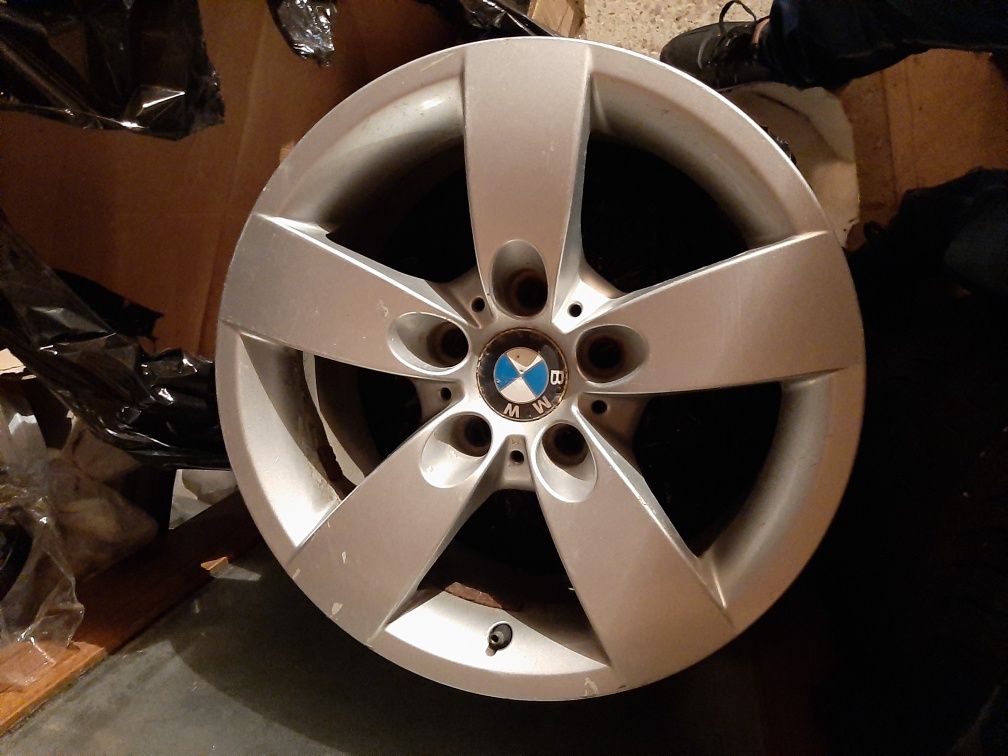 Jante BMW E60, E61, x1,E63, E64, E90 originale 16"