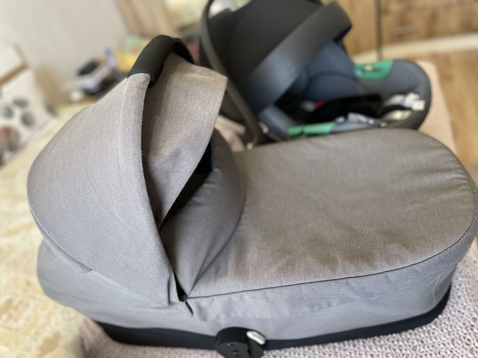 BALIOS S LUX BLK Cybex Кош за новородено и кош за кола