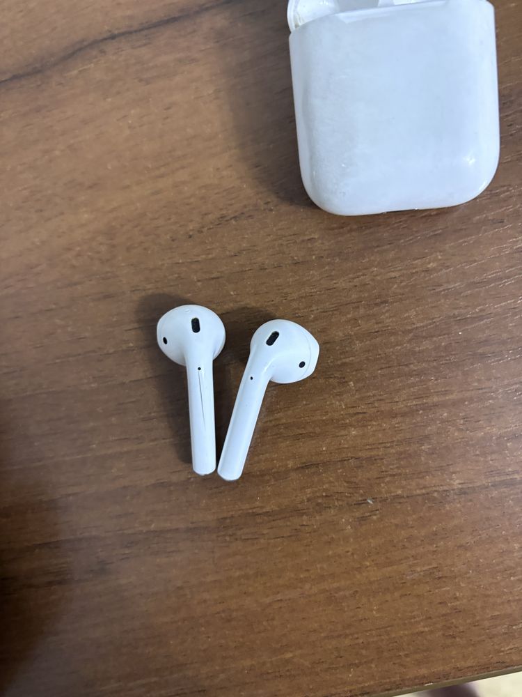 Airpods 2