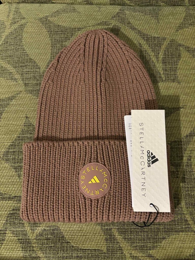 Нова дамска шапка Adidas Stella Mc Cartney