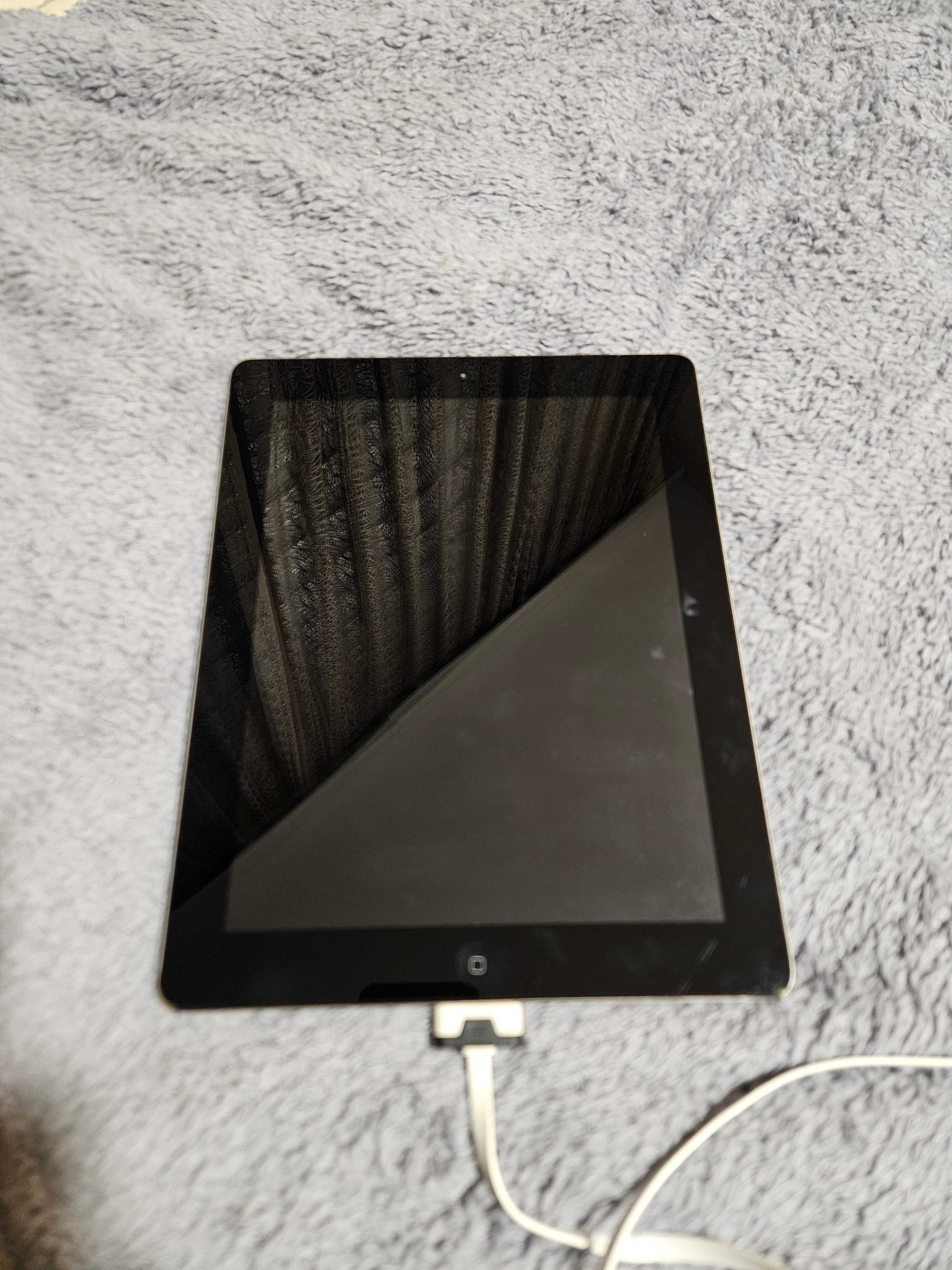 Продавам Apple iPad A1430-32GB, Wi-Fi + 4G