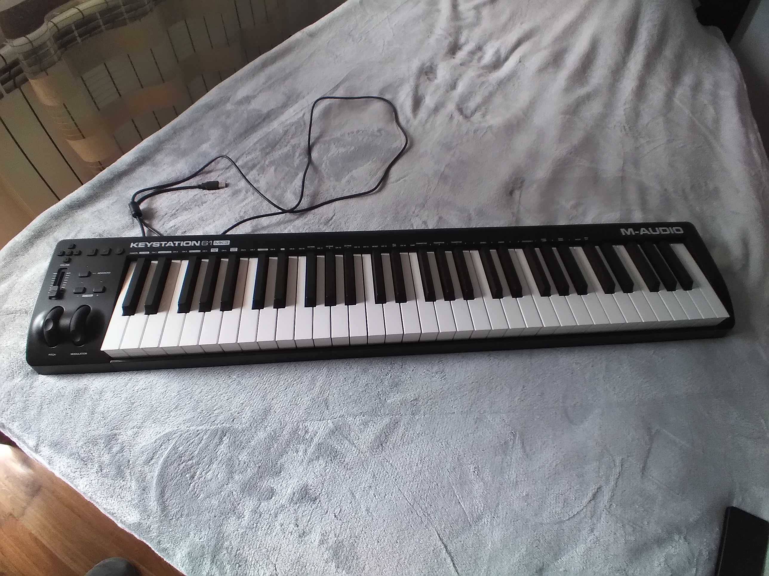 M-Audio keystation 61-миди контролер.