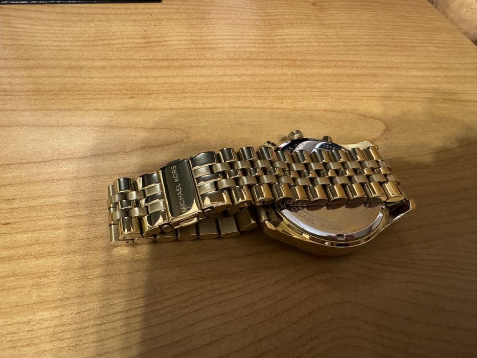 Часовник Michael Kors Lexington Gold-Tone Watch