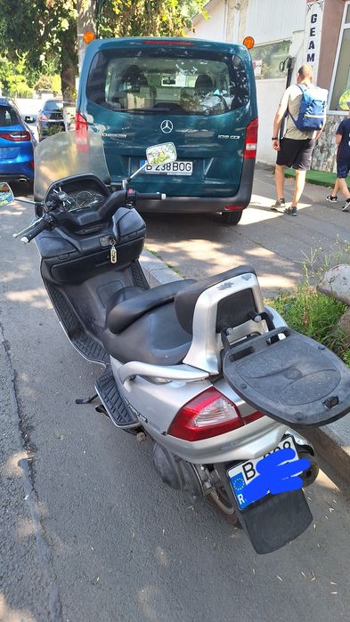 Suzuki Burgman 250