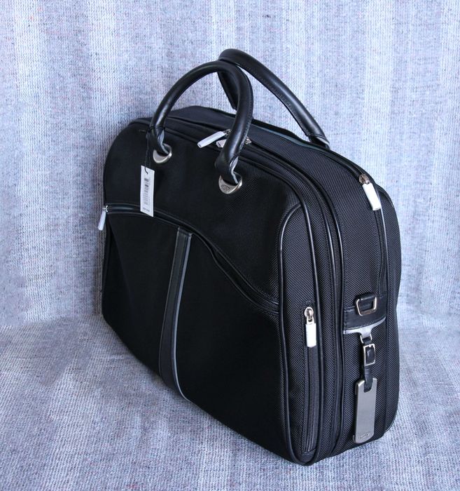 Geanta Laptop TUMI servieta
