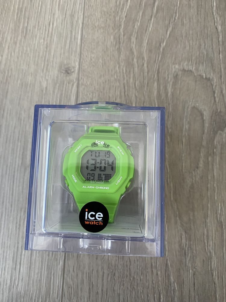 ICE watch nou in cutie