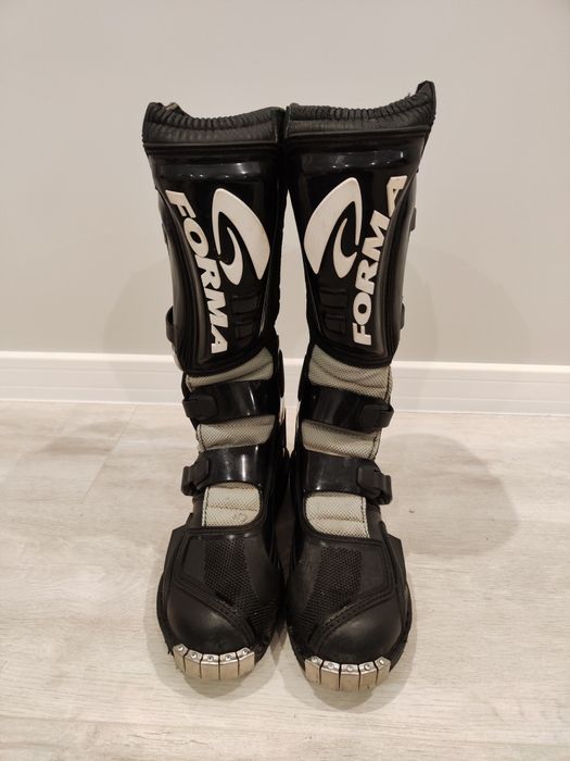 Кросови ботуши FORMA номер 44