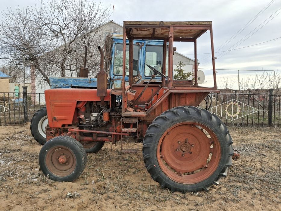 Продам Трактор Т25