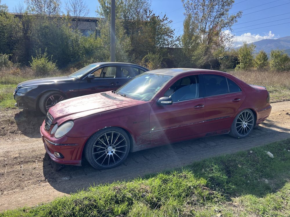 Mercedes w211 400 CDI , Мерцедес Е клас 4.0цди На Части !!!