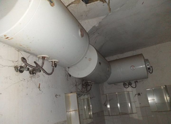 Продавам бойлери Tesy 80 литра