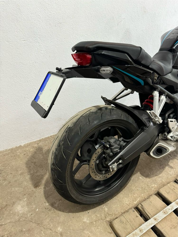 Стойка за номер Honda Cbr650r / Cb650