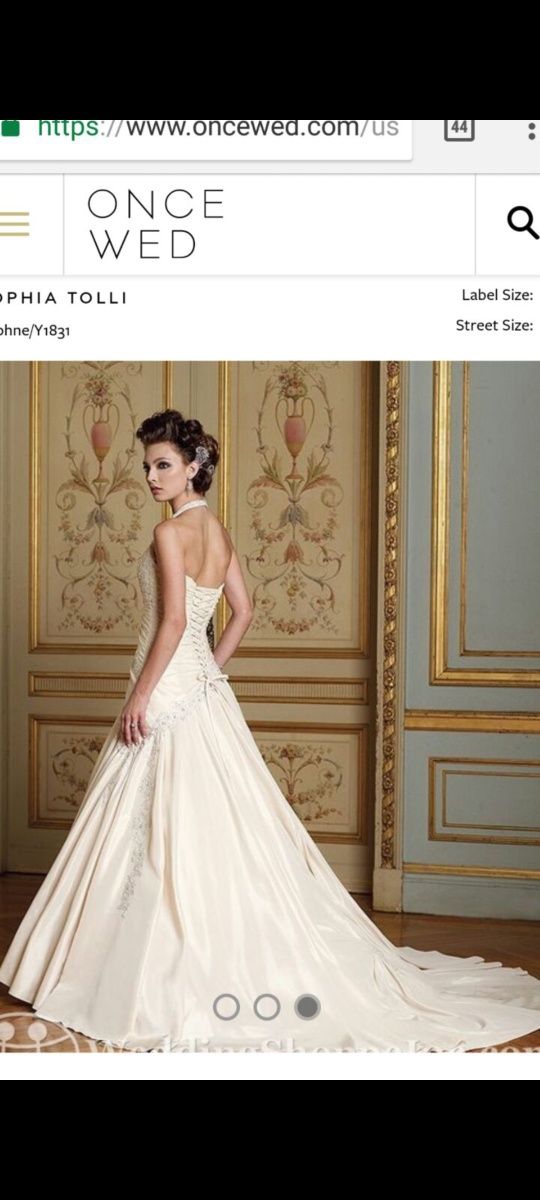 Свадебное платье 46-50 размер за счёт корсета