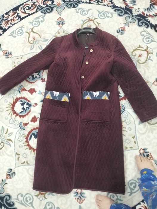 Шапан женская ,размер 52цвет бордовыйй