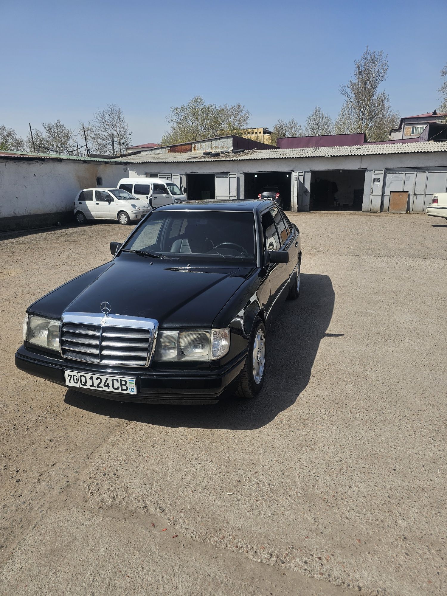 MercedesBenz  w124