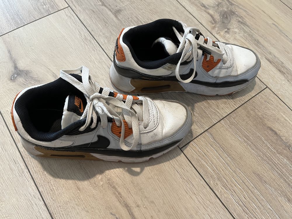 Оригинални маратонки Nike AIR MAX 90