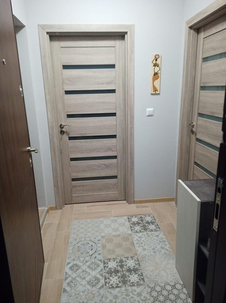 Дава се под наем Двустаен апартамент в Варна, Левски - 72 кв.м за 600 € - Снимка #4