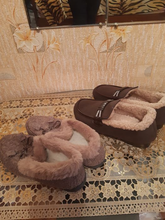 Туфли на меху новые,сапоги б/у