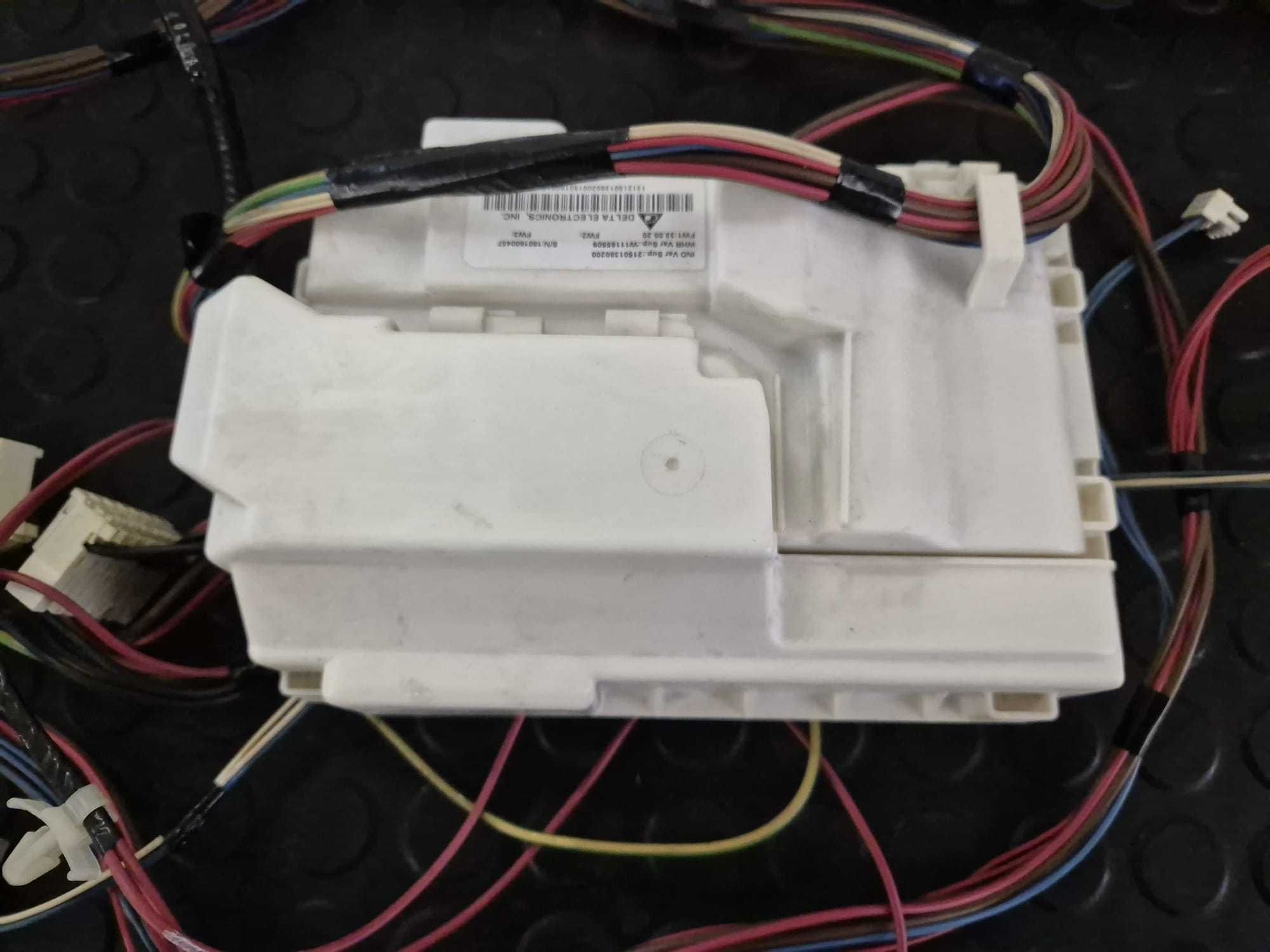 Placa electronica masina de spalat Indesit INNEX BWA71252, modul /R3