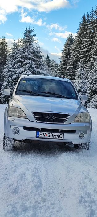 vând kia Sorento 2.5 automată