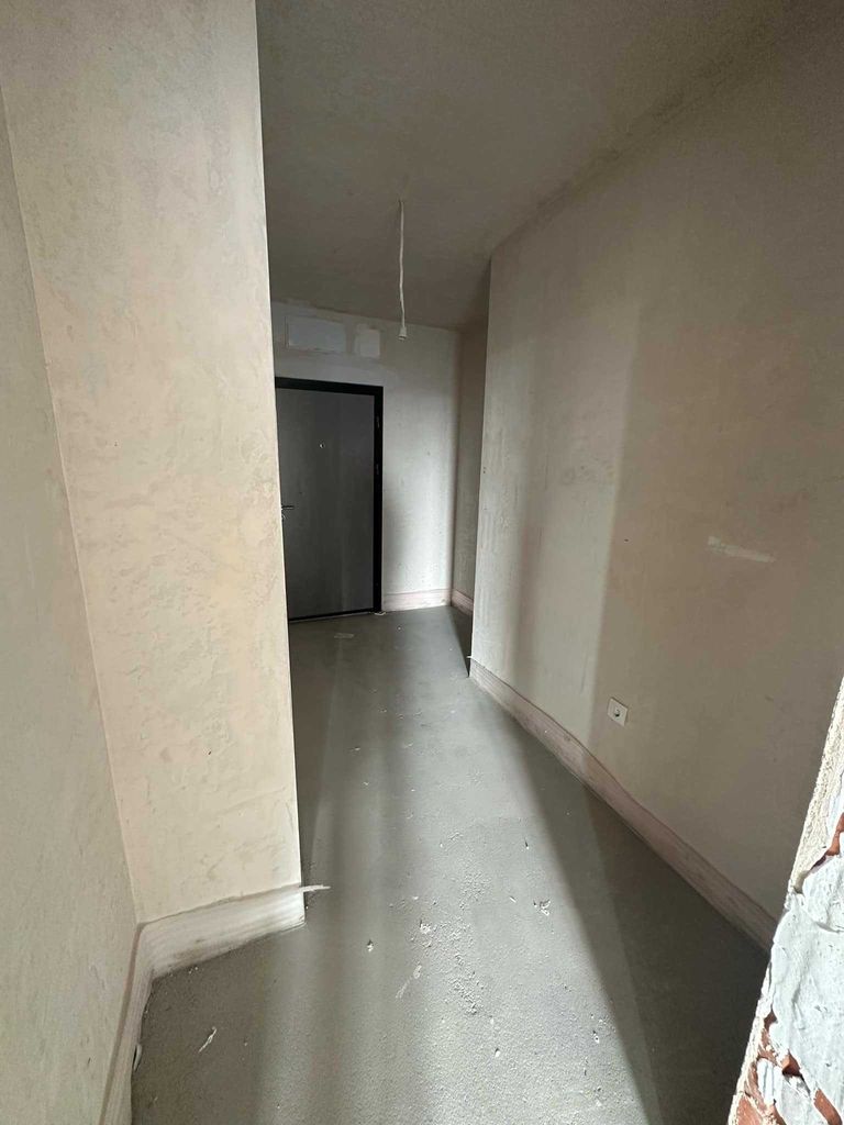 Продава се Двустаен апартамент в Пловдив, Гагарин - 75 кв.м за 1193 €/кв.м - Снимка #9