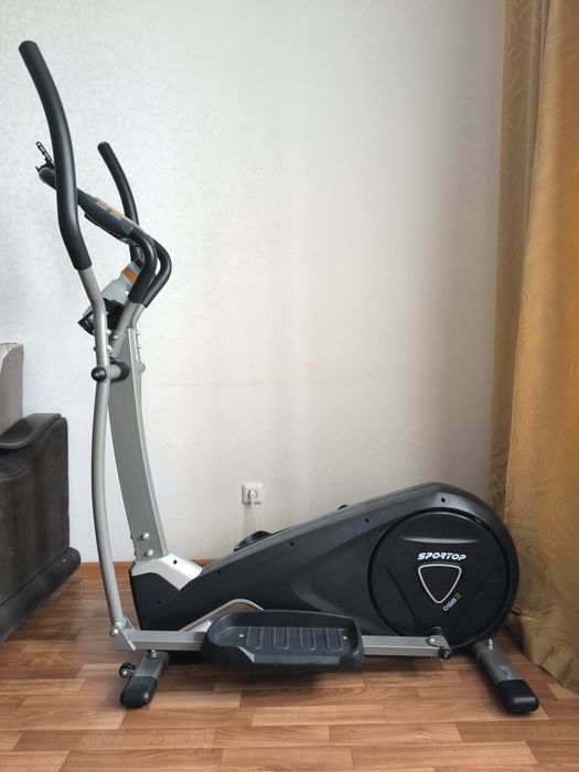 Продам новый эллиптический тренажёр 250000 тенге.