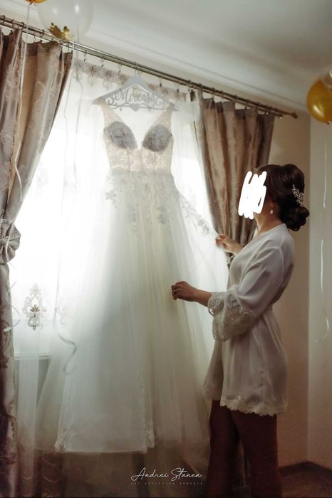 Vând rochie de mireasă