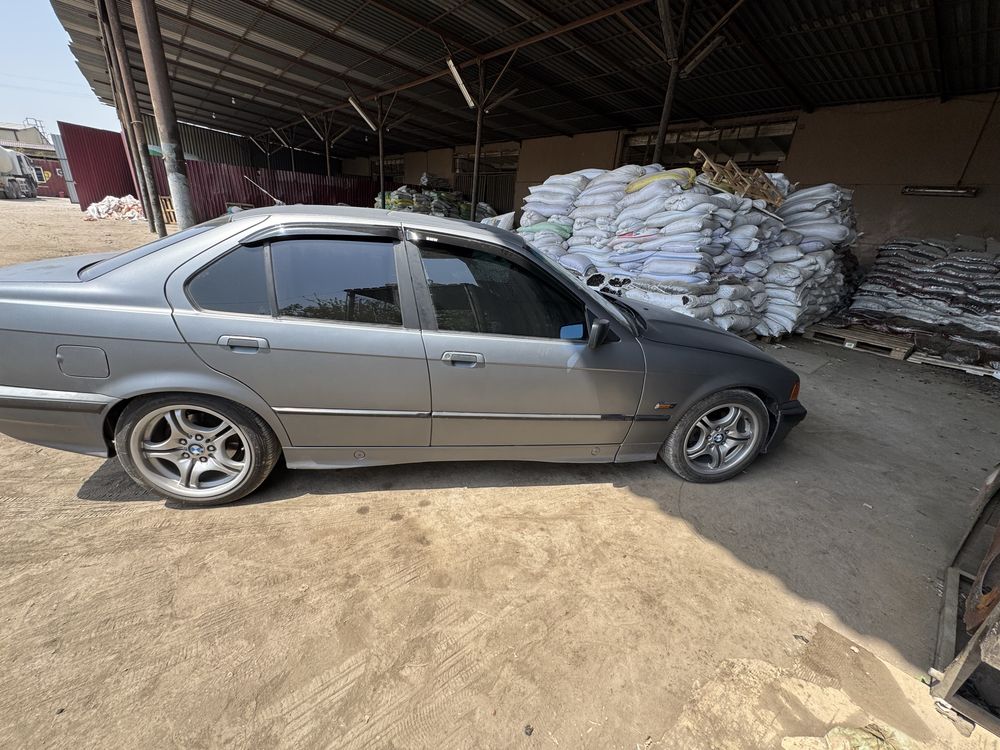 Продам е36 м54 б30 срочно