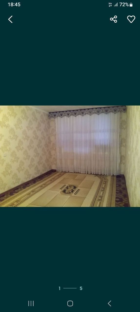 2хонали уй сотилади чирчик 8мик.р-н 16дом 3 этаж