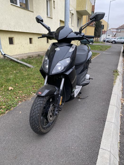 Scuter Sportcity Aprilia