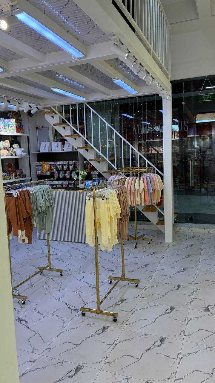 ТЦ Alfraganus 40м2 2 этаж Проходное место возле  Готовый Бизнес