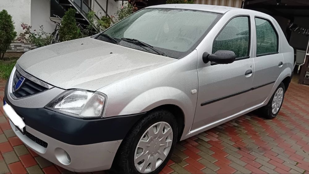 Dacia Logan ~ 2007