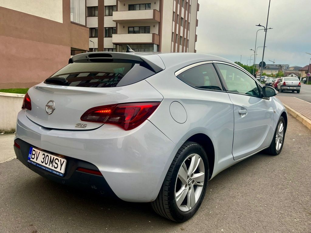 Astra Gtc - 2.0 diesel //Euro 5 //Unic Proprietar// 5399Euro!