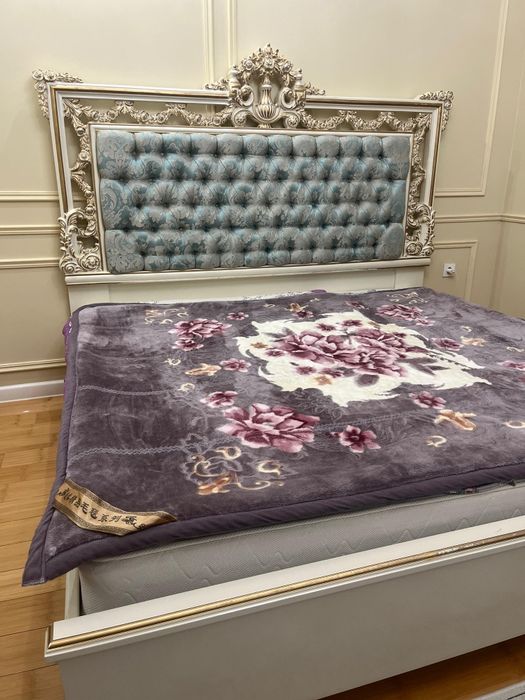 Спальный гарнитур в отличном состоянии