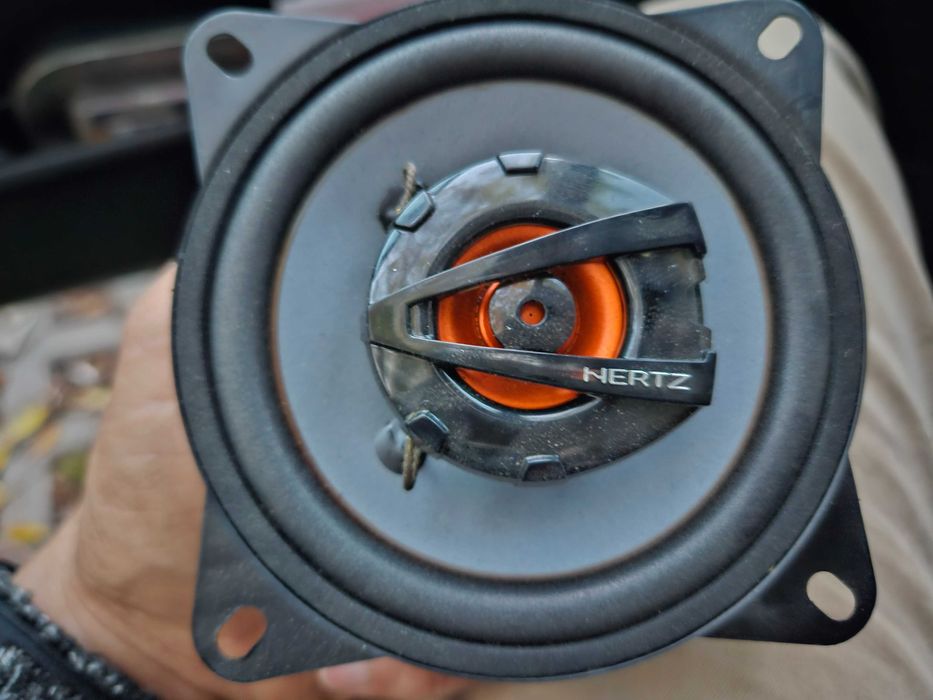 Говорители Hertz DCX 100
