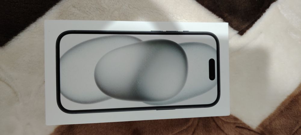 iPhone 15,nou,sigilat