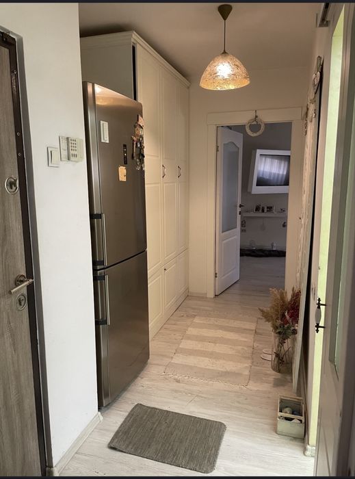 Apartament 3 camere mobilat