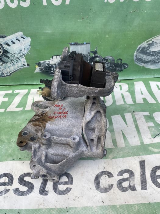 Tampon motor, suport motor Opel Vivaro 1.6 Dci 2016