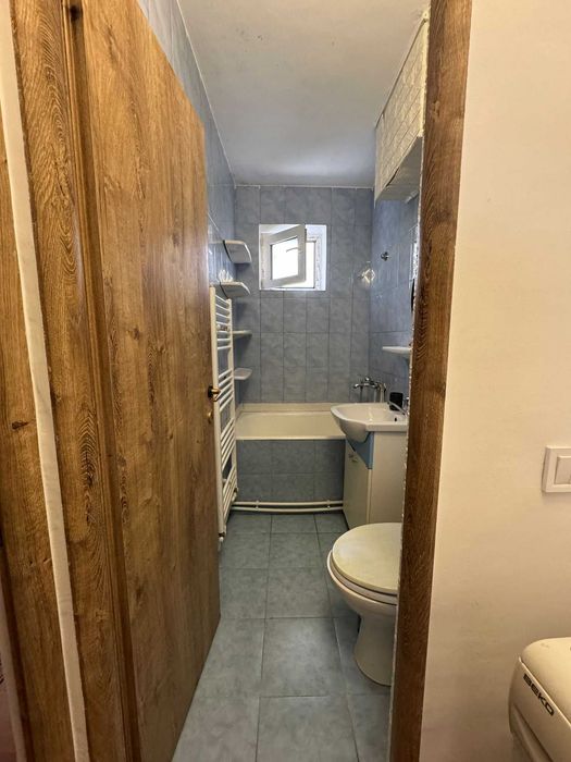 Apartament 2 camere semidecomandat mobilat utilat