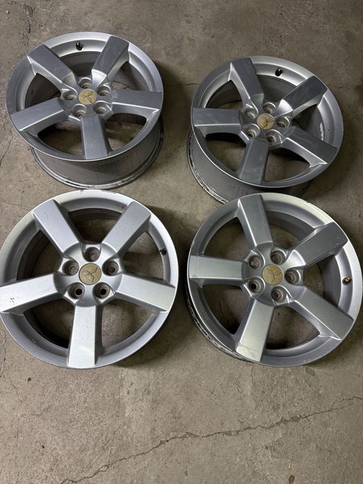 Диски от Mitsubishi R18