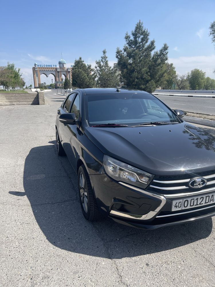 Lada Vesta 2019 Kraska Tozza